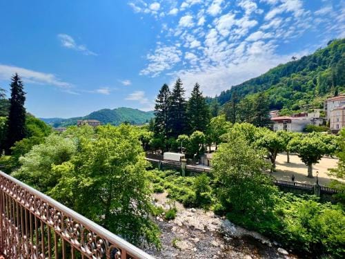 Appart'hotel Les Celestins Hotel in Provence-Alpes-Côte d'Azur