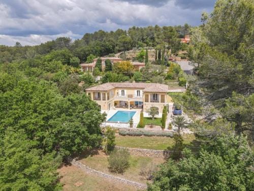 Villa SULIS Hotel in Flayosc