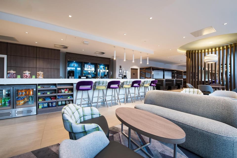 Bar/lounge