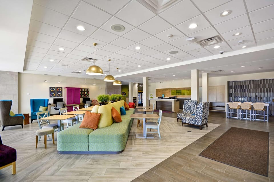 Home2 Suites by Hilton Stow Akron Hotel in Cuyahoga Falls