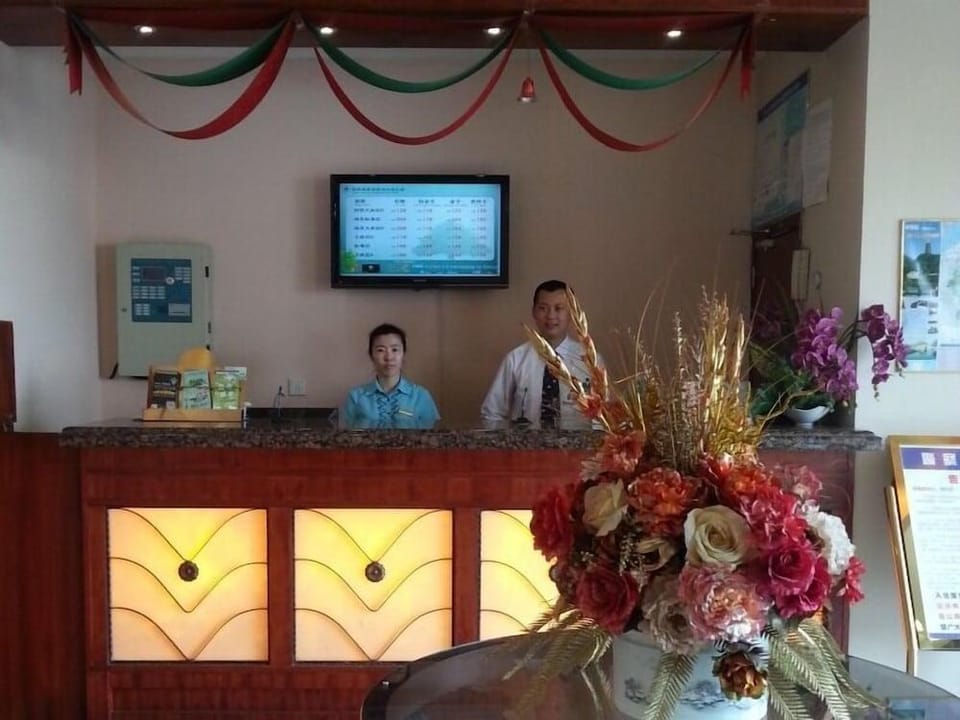 GreenTree Inn Zhejiang Ningbo Exhibition and Convention Center Bus East Station Express Hotel Hotel in Zhejiang