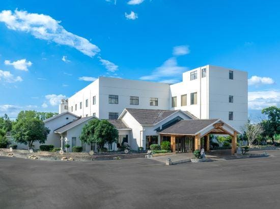 Wuxi Linzhongyuan Hot Spring Resort Hotel in Suzhou