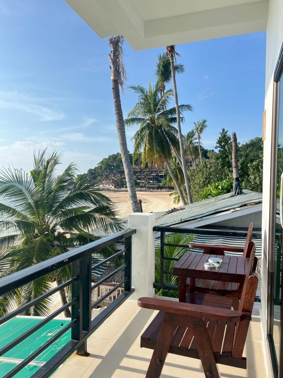 Silver Beach Bungalow Resort in Ko Pha-ngan Sub-district