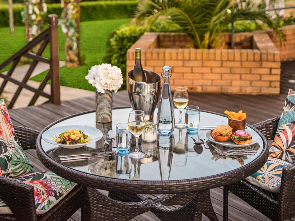 Mercure Milton Keynes Abbey Hill Hotel Hotel in Aylesbury Vale
