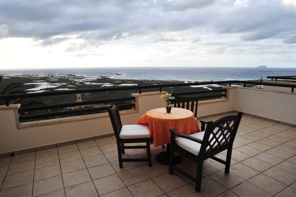 Kavousi Resort Apartment hotel in Crete