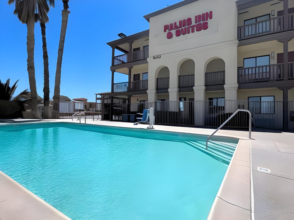 Palms Inn & Suites Motel in Palmdale