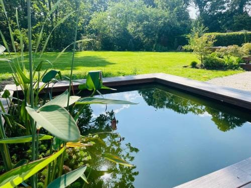 Domaine Bourgogne en Grez "Terre d'Heritage" Hotel in Flanders