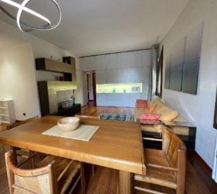 Modern apartment "Le Palme" + private garage Hotel in Padua