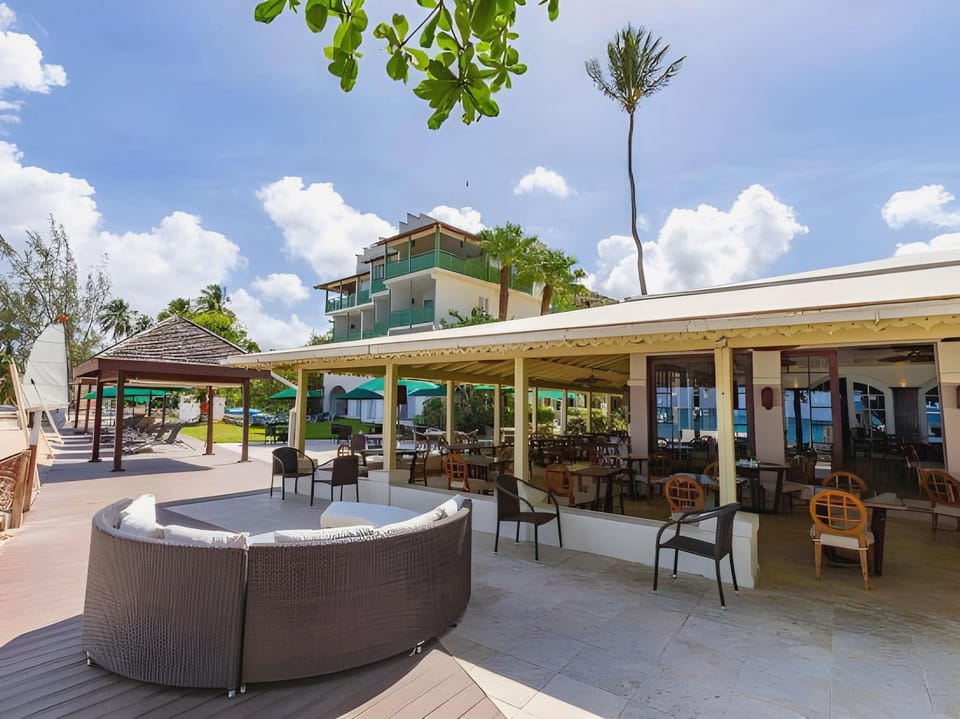 Mango Bay Barbados- All Inclusive Hotel in Holetown