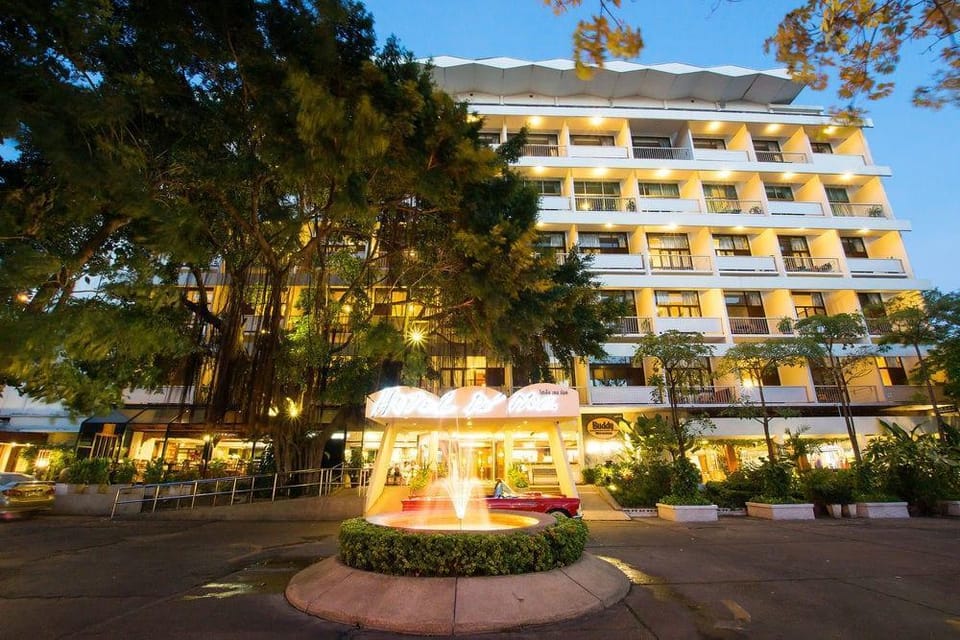 Hotel De Moc Hotel in Bangkok