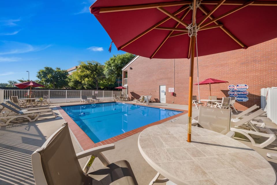 Motel 6-Plano, TX - Plano Northeast Hotel in Plano