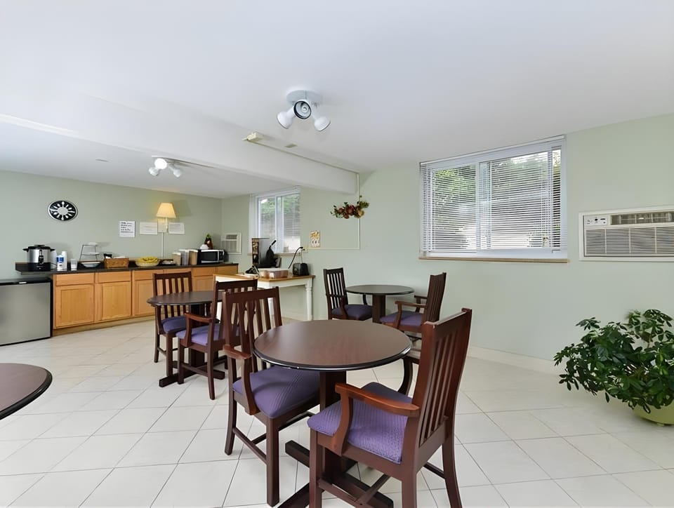 Americas Best Value Inn Jefferson City Motel in Jefferson City
