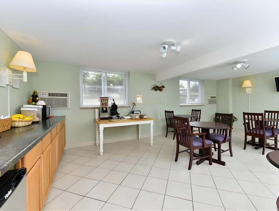 Americas Best Value Inn Jefferson City Motel in Jefferson City