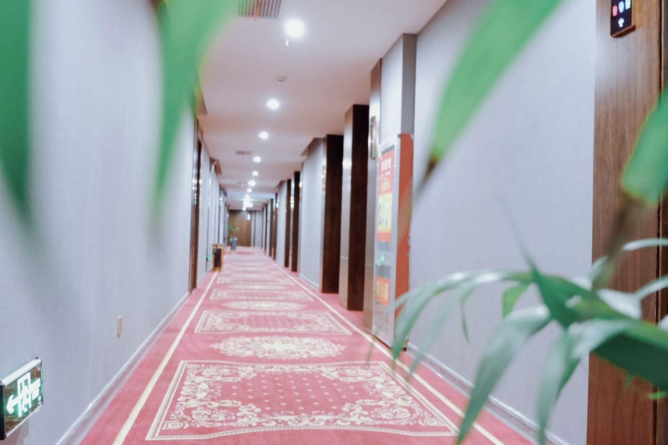 Wanghao Hotel (Nanling County Wannan Mall) Hotel in Zhejiang