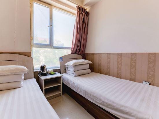 Tumed Zuoqi Yideng Inn Hotel in China