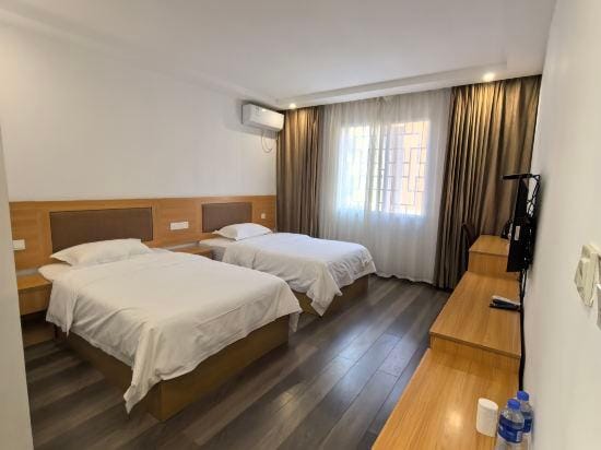 Hejiayuan Hotel in Hubei