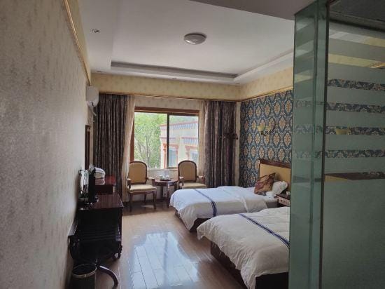 Qufu Carridge Hotel Hotel in China