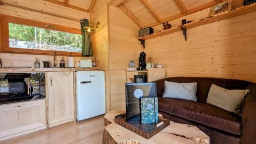 La Cabane du Domaine des Ecus d'Or Lodge in Bourgogne-Franche-Comté