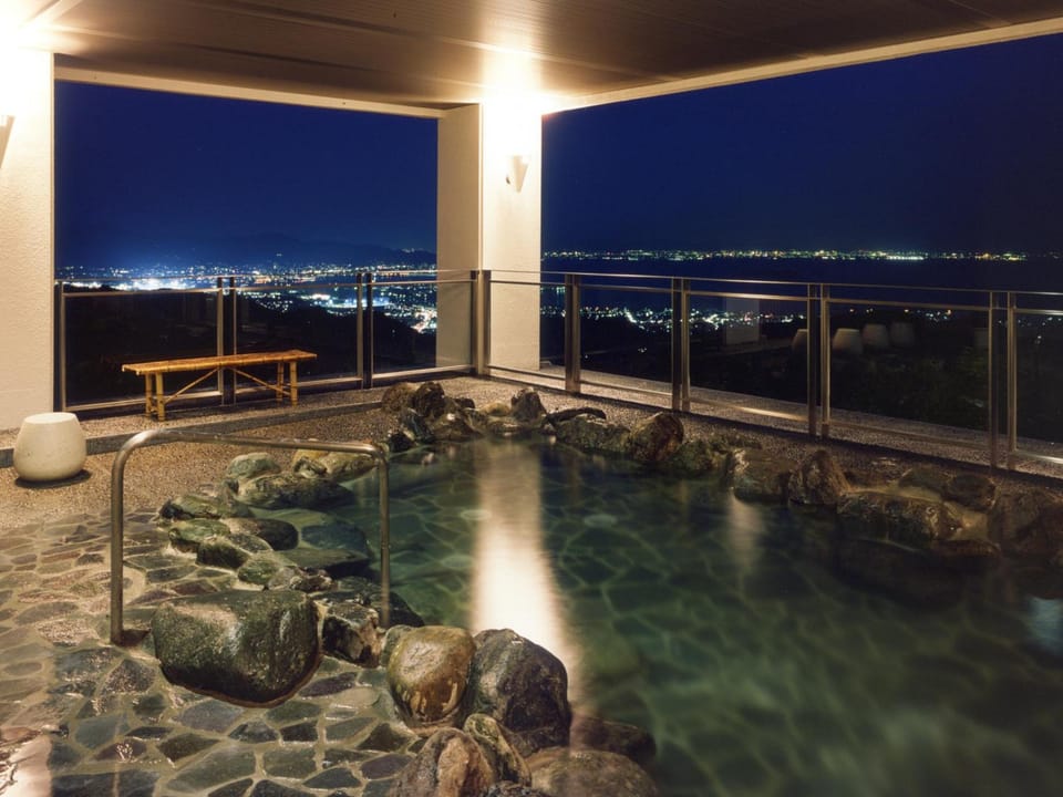 GAMAGORI ONSENKYO MIKAWA BAY HILLS・HOTEL Hotel in Aichi Prefecture