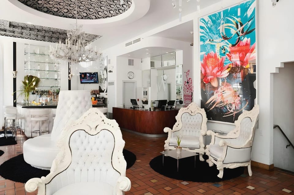 Posh South Beach Hostel in Flamingo Lummus
