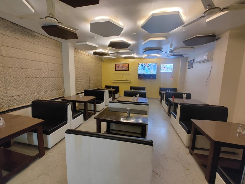 HOTEL ANANTAM RESIDENCY & RESTAURANT Hotel in Uttarakhand