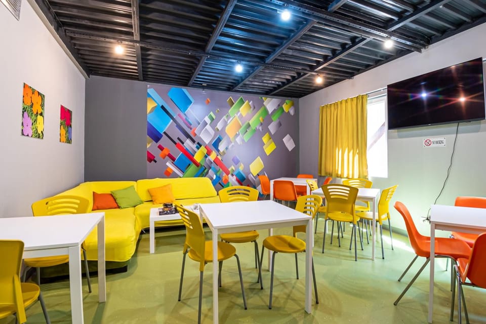 Shared lounge/TV area