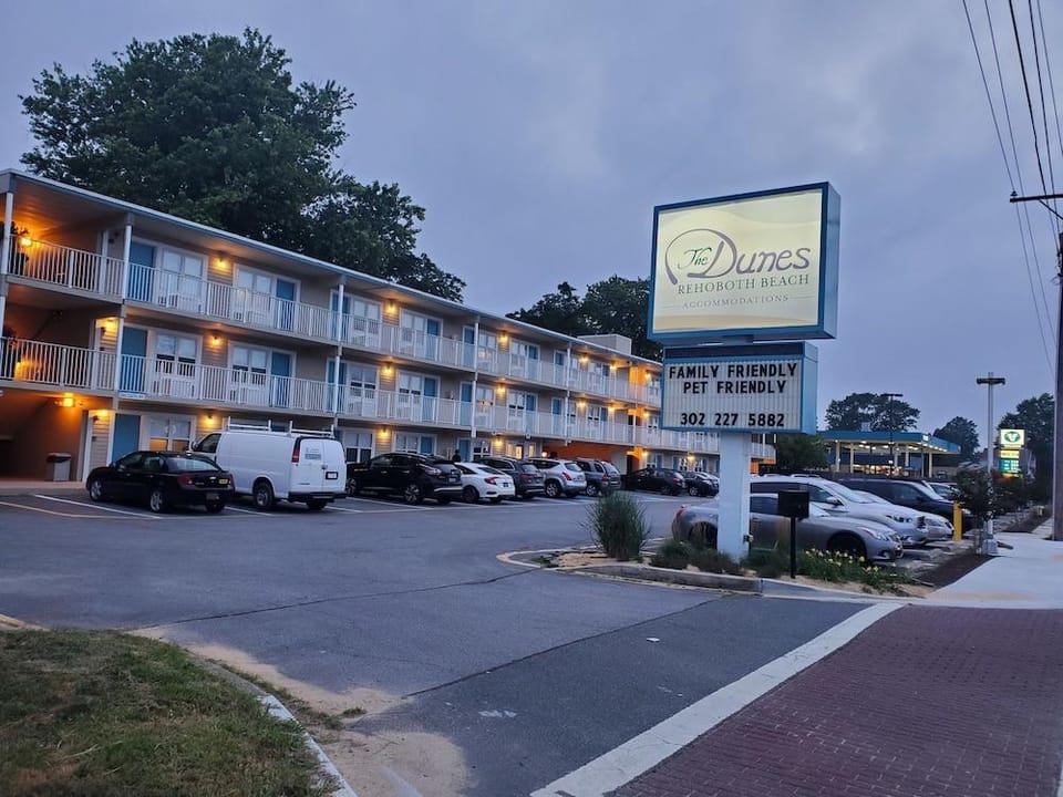 The Dunes Rehoboth Beach Motel in Rehoboth Beach