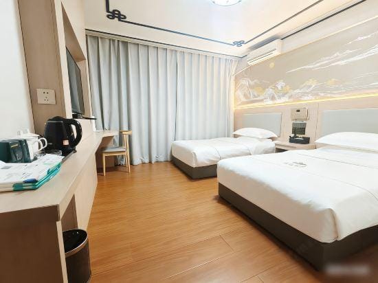 Bianba Yunding Hotel Hotel in China