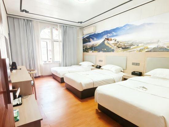 Bianba Yunding Hotel Hotel in China