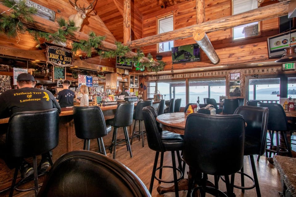 The Islander Inn Inn in Woods Bay