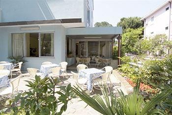 hotel king Hotel in Cesenatico