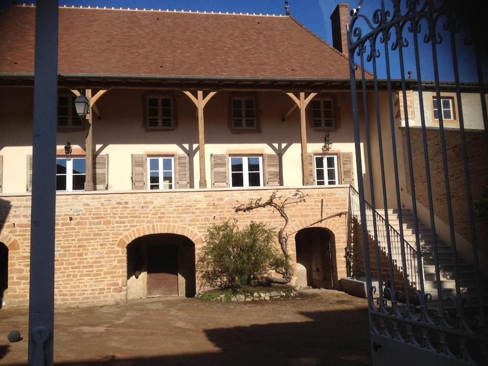 Le Logis d'Azé Hotel in Bourgogne-Franche-Comté