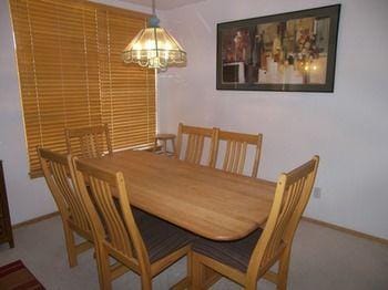 Forest Park 3 Bed 4 Bath Townhome Hotel in Wildernest