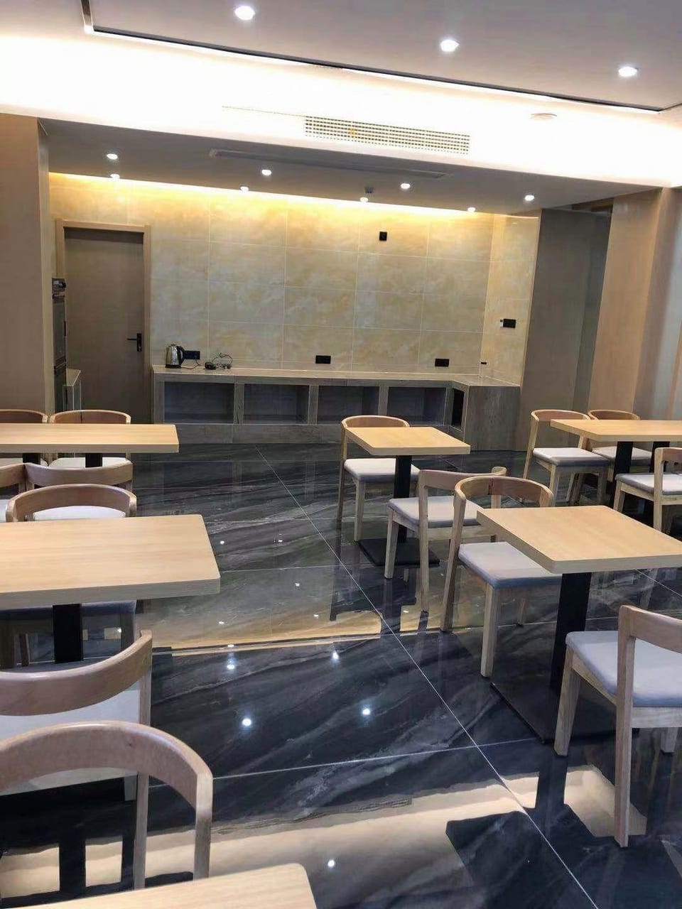 Jude Nobel Hotel (High-speed Railway Station Ganoderma Park Branch) Hotel in Hangzhou