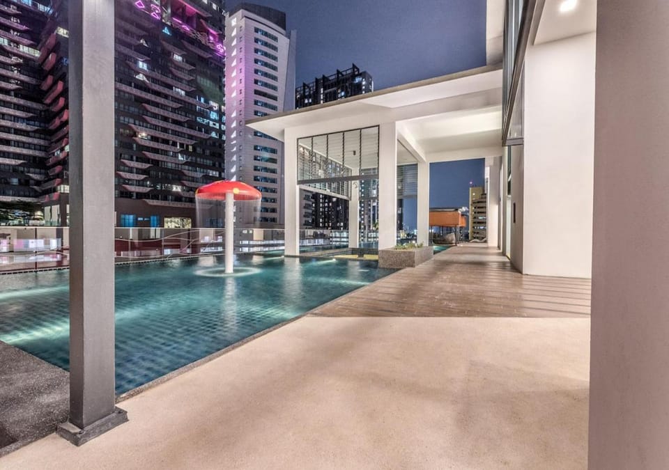 NowHere Suites @ Reizz Residence Jalan Ampang Apartment hotel in Kuala Lumpur City