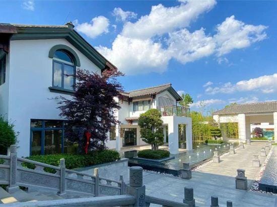 Heyue Hot Spring Villa Hotel Hotel in China