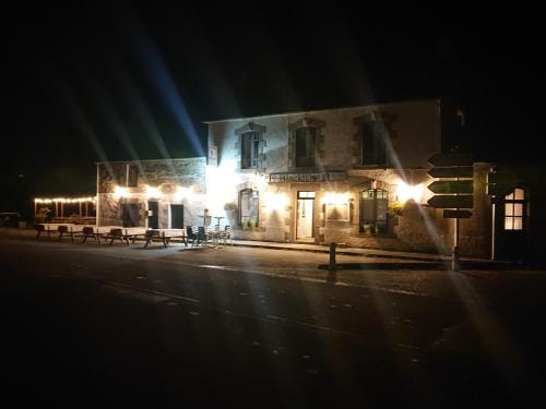 Le Black Dog Pub Inn in Brittany