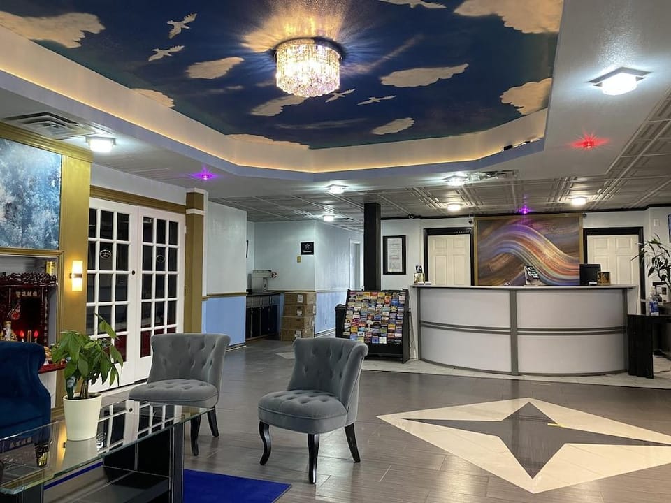 R Nite Star Hotel At Arlington Entertainment District Hotel in Arlington