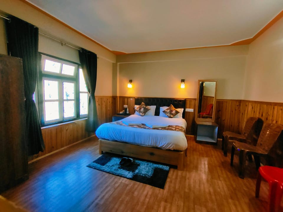 Rufina Lachen Deezong Hotel in India