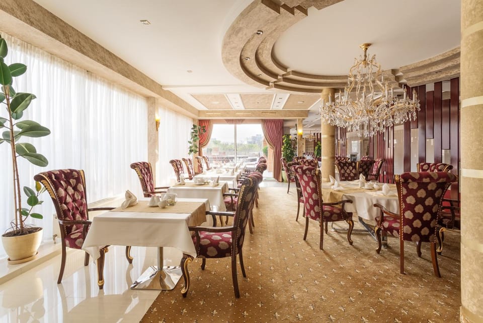 Ark Palace Hotel Hotel in Odessa