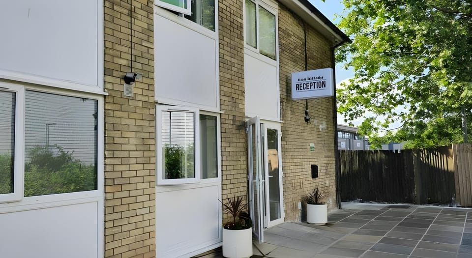 Homefield Lodge Hotel in Wembley