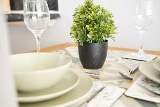 Rotherwood Apartment Hotel in Glasgow