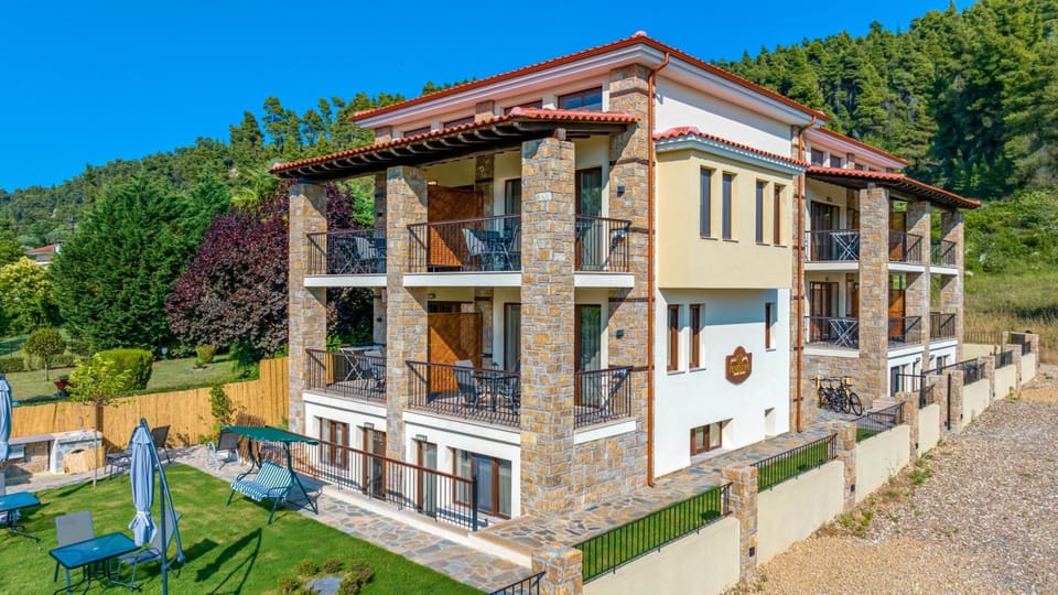 Penelope Luxury Suites Hotel in Halkidiki