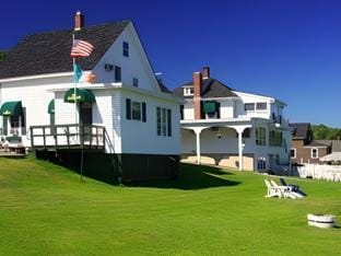 Claddagh Motel & Suites Motel in Rockland