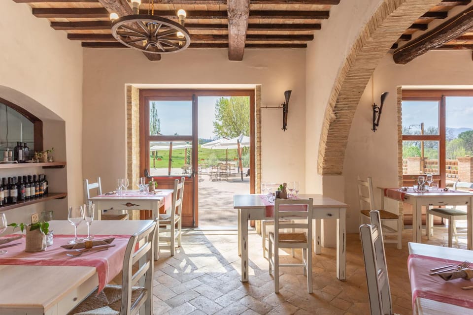 GH BORGO PULCIANO AGRITURISMO Hotel in Umbria
