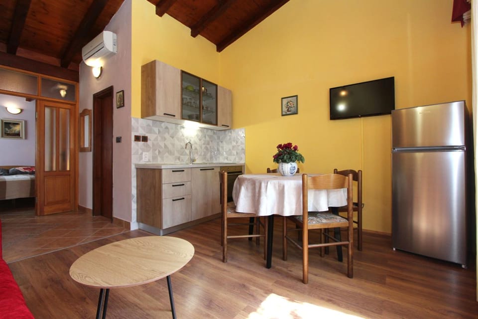 Apartments Adria Hotel in Rovinj