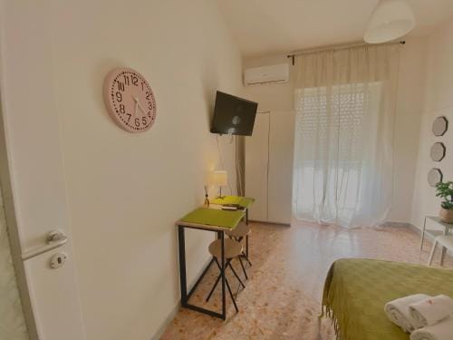 Guest House Service Modugno - ZONA INDUSTRIALE Hotel in Bari