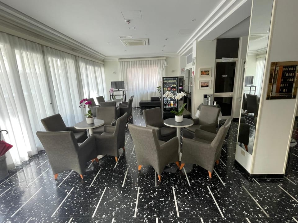 HOTEL D'ANNUNZIO Hotel in Cattolica
