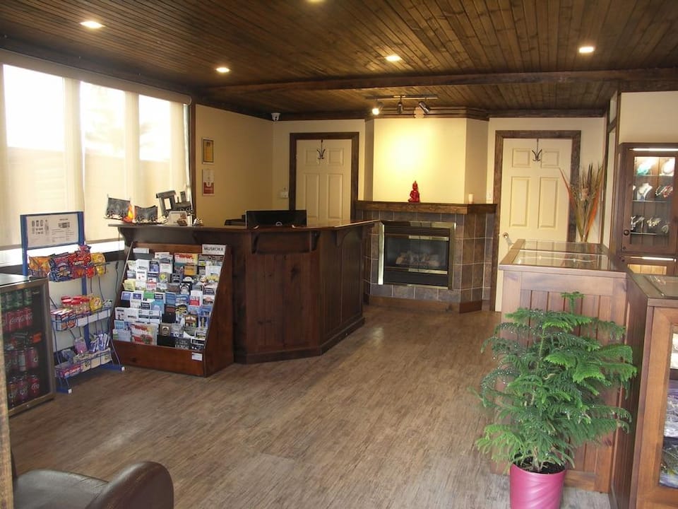 Rainbow Inn Hotel in Huntsville
