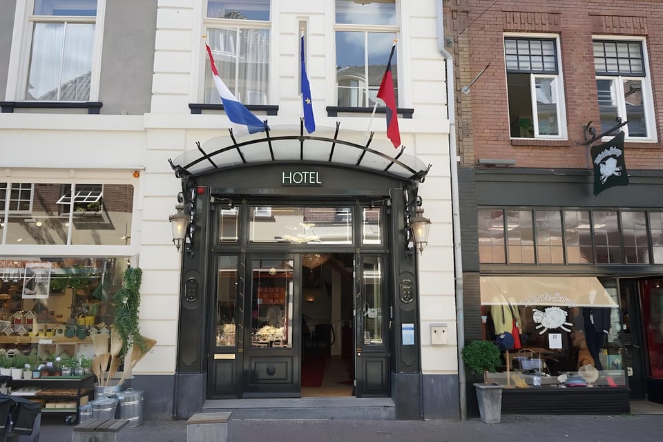 De Bronzen Koets Apartment hotel in Nijmegen